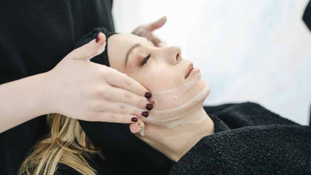 Common Skincare Mistakes to Avoid for Healthier Skin