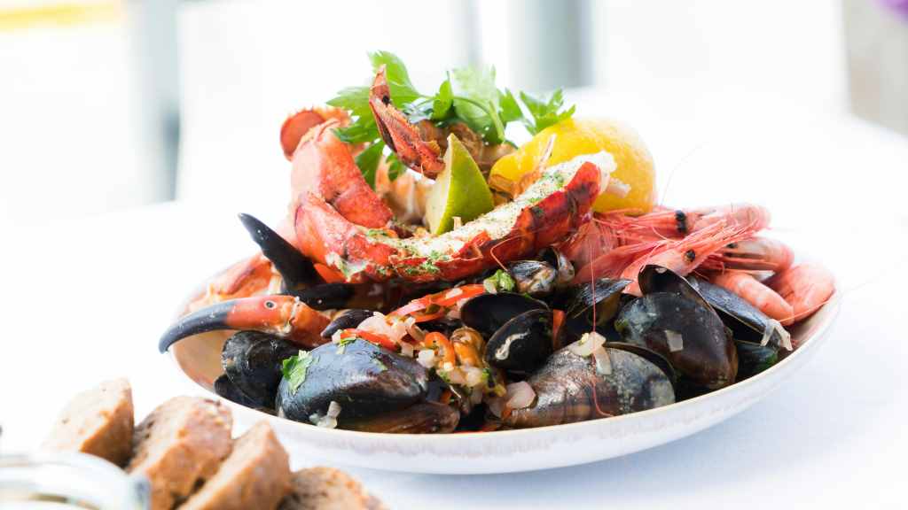 A Guide to Shellfish: Types, Nutrition, Benefits, and Risks